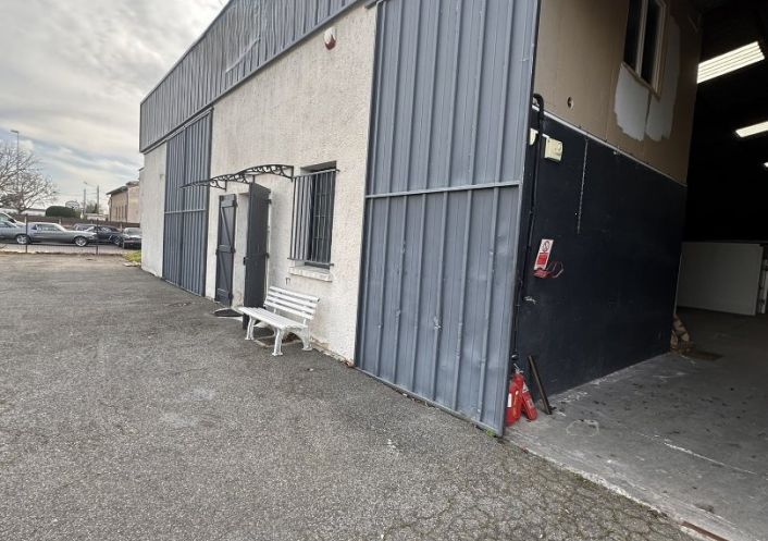 location Entrepot Saint-alban