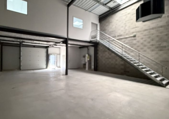 location Entrepot Cugnaux