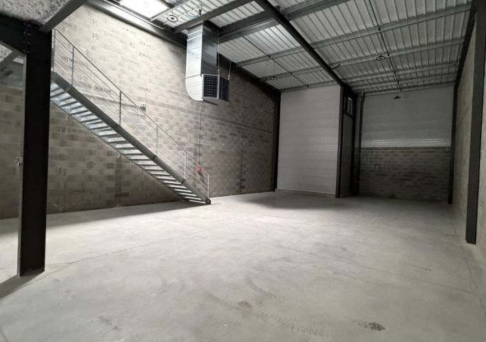 location Entrepot Cugnaux