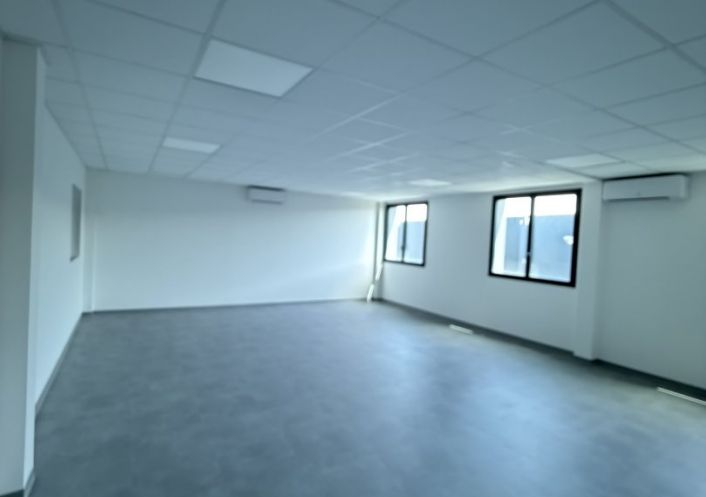 location Entrepot Cugnaux