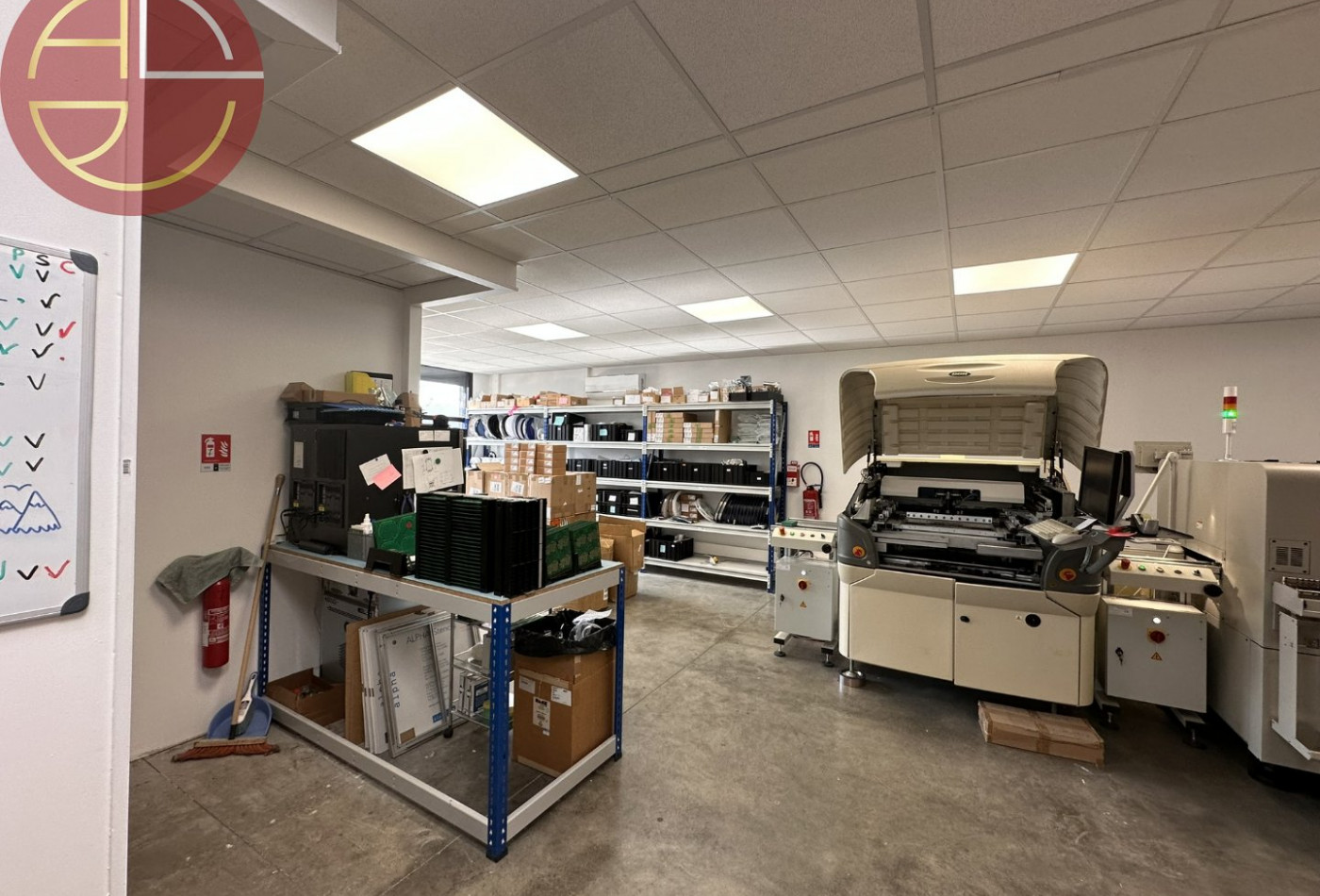 location Entrepot Montrabe - Photo 1