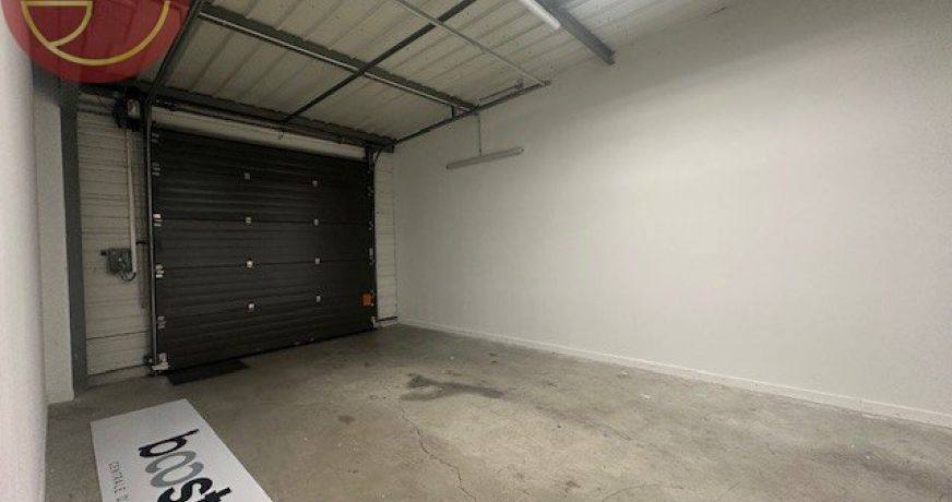 location Entrepot Montrabe