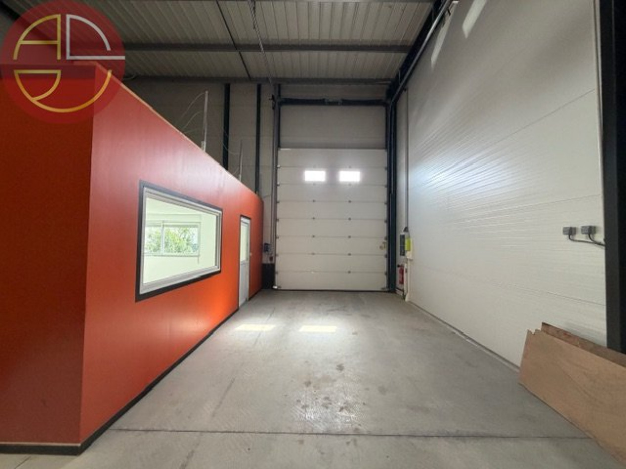 location Entrepot Plaisance-du-touch - Photo 1