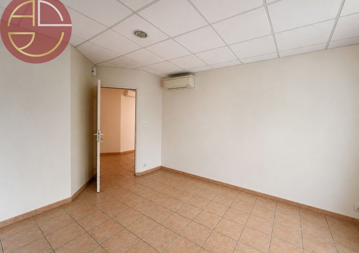 vente Local commercial Saint-jean