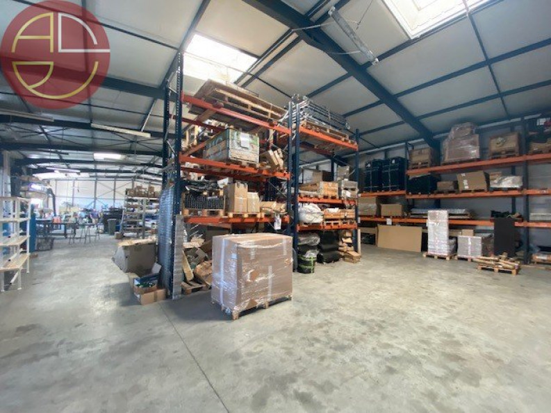vente Entrepot Saint-sulpice-la-pointe - Photo 1