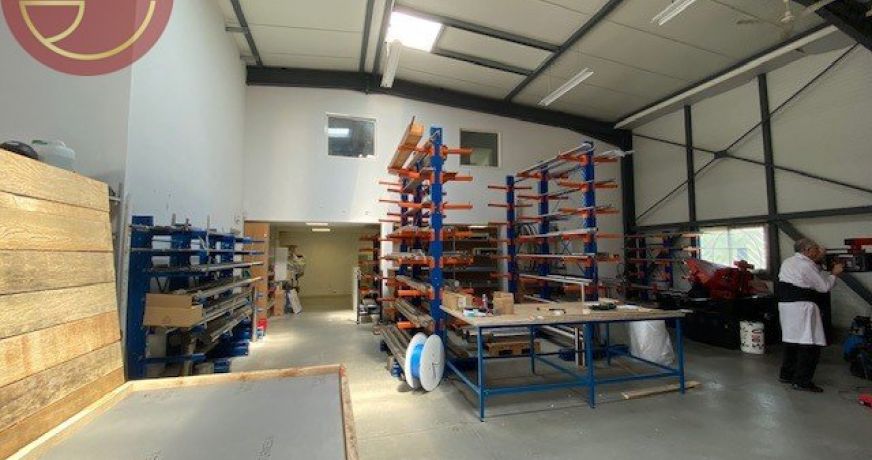 vente Entrepot Saint-sulpice-la-pointe