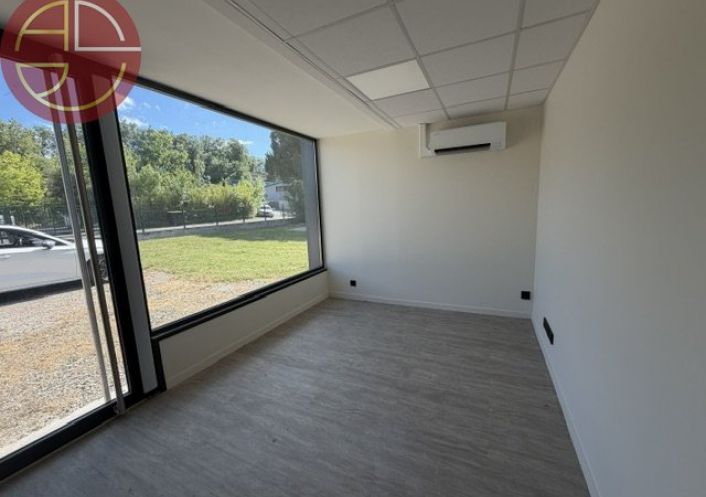 vente Entrepot Montrabe
