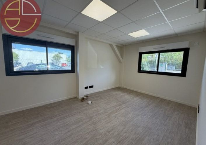 vente Entrepot Montrabe
