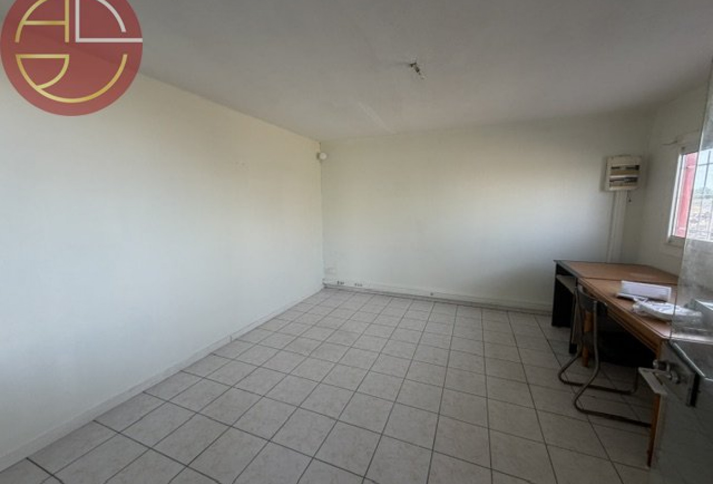 location Entrepot Gratentour - Photo 5