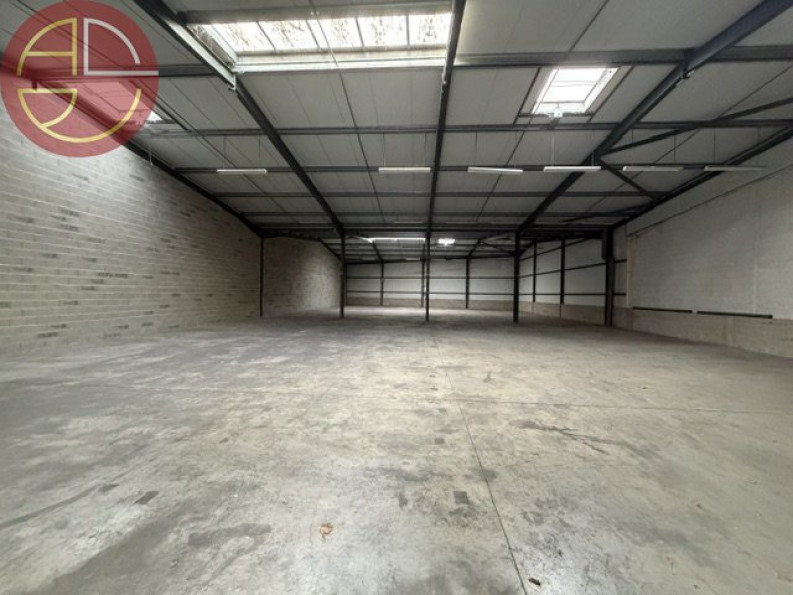 location Entrepot Fenouillet - Photo 2