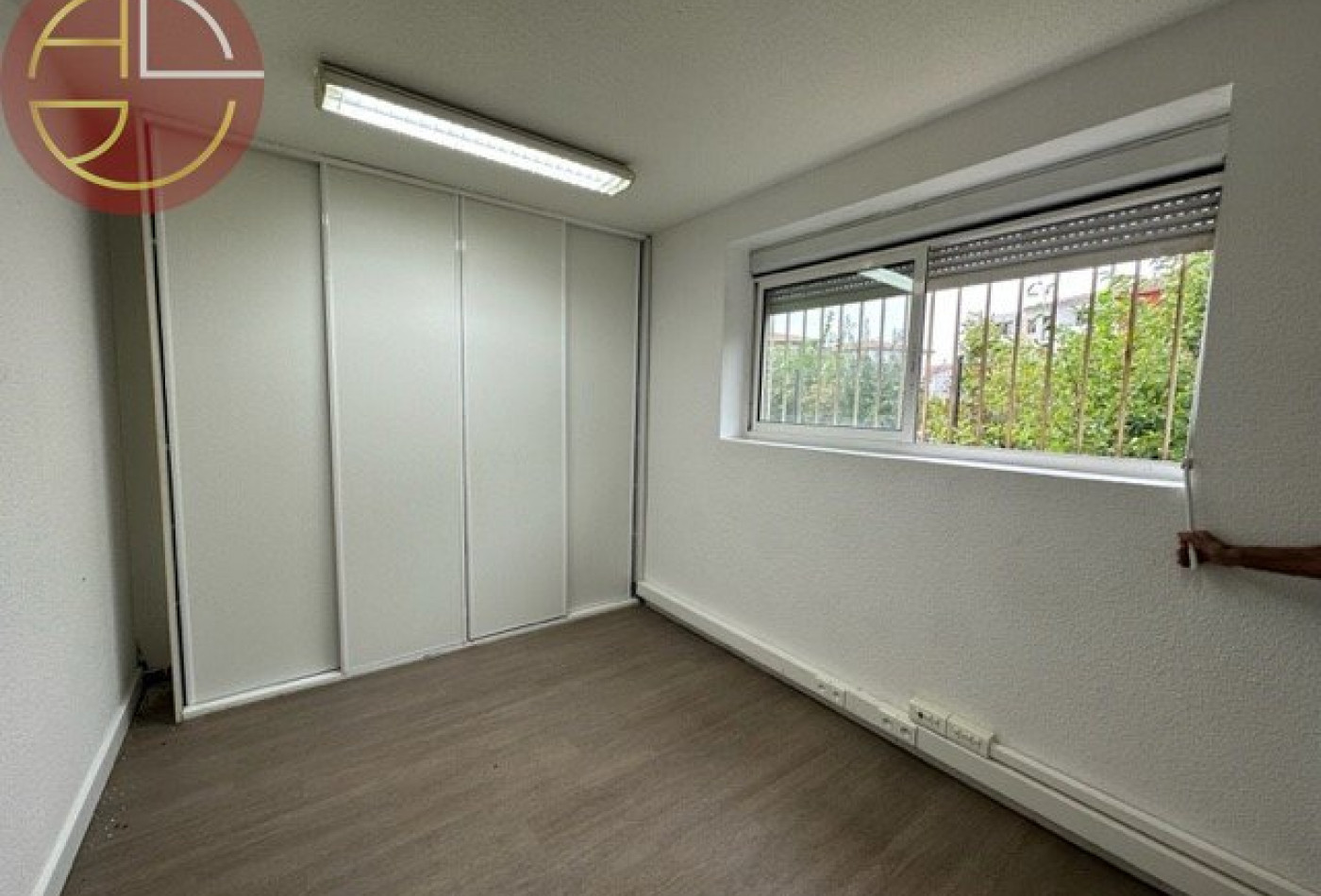 location Entrepot L'union - Photo 4