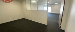 location Local commercial Balma