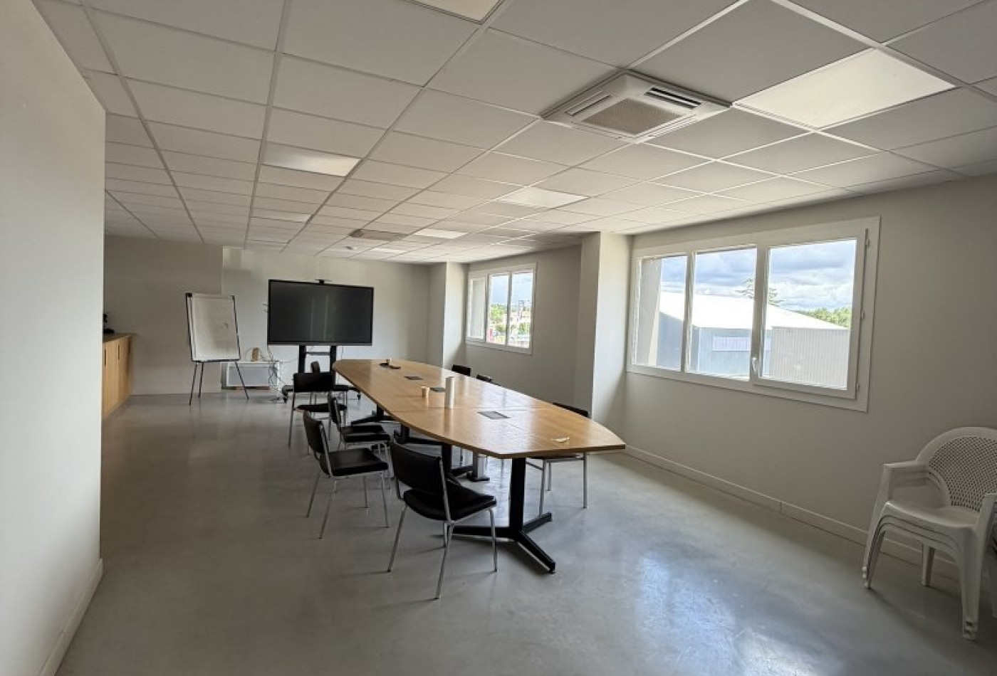 location Local commercial Montauban - Photo 3