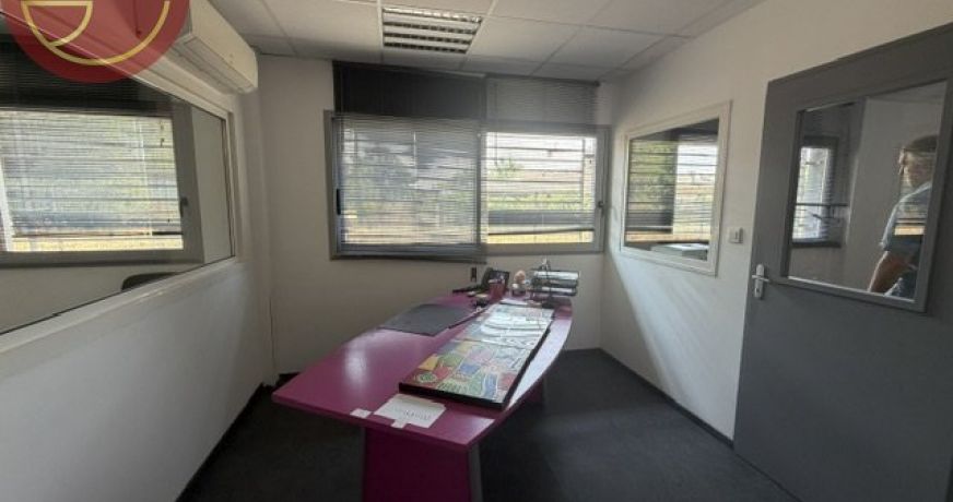 vente Entrepot Saint-jory
