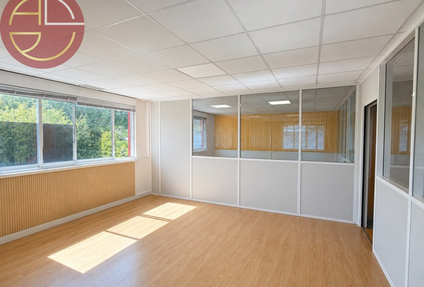 location Entrepot L'union - Photo 4