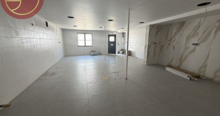 location Entrepot Saint-jory