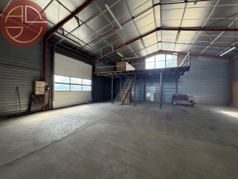 location Local commercial Tournefeuille - Photo 3