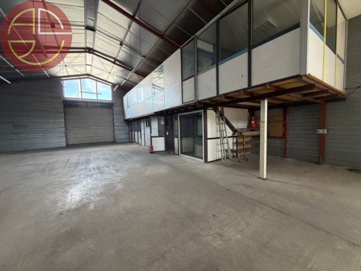 location Local commercial Tournefeuille - Photo 7