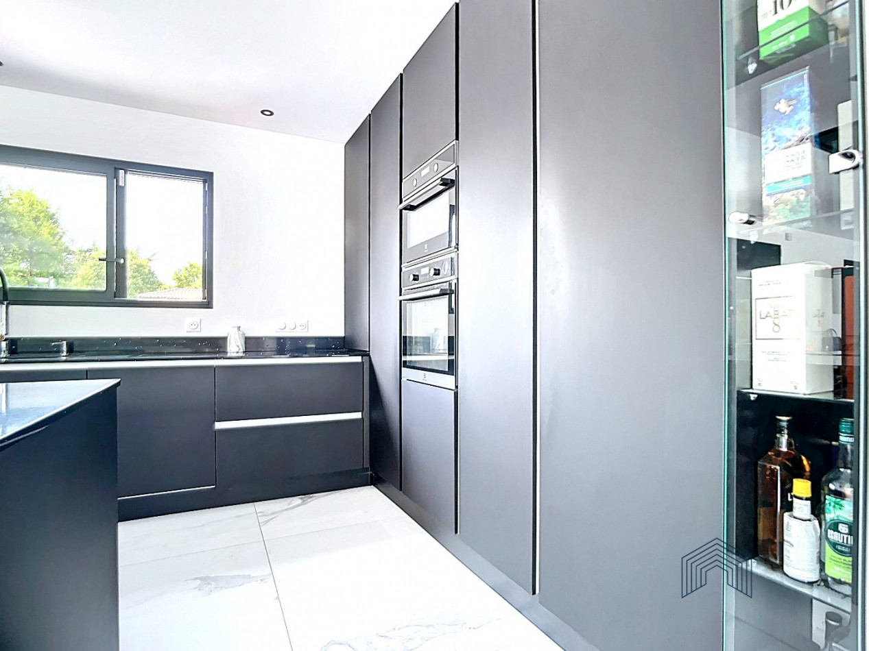 vente Maison Saint-sulpice-la-pointe - Photo 8