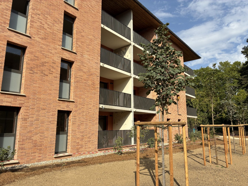 location Appartement Baziege - Photo 1
