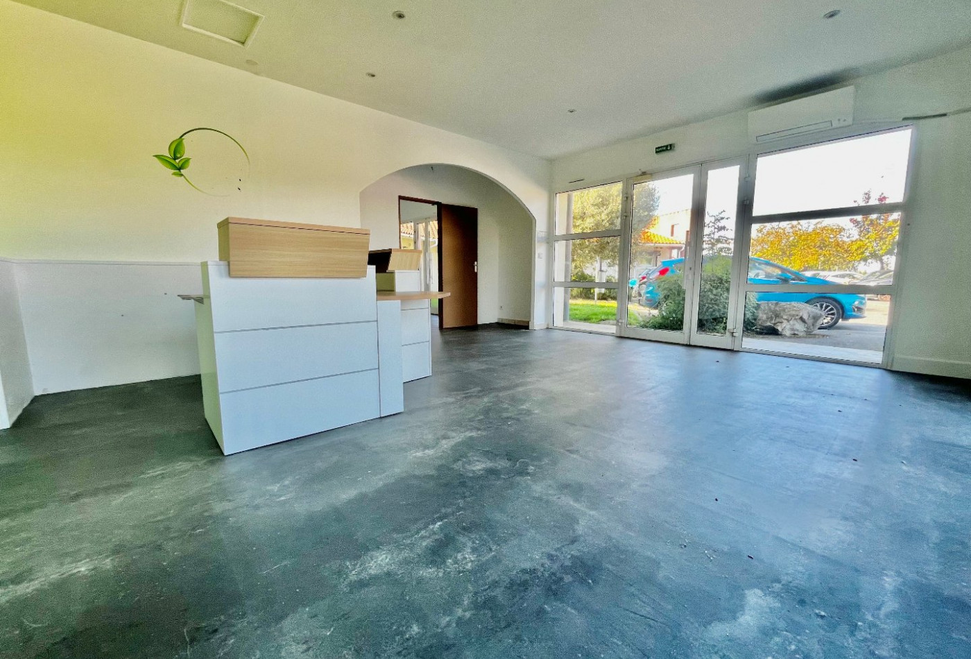 location Local commercial Pompertuzat - Photo 3