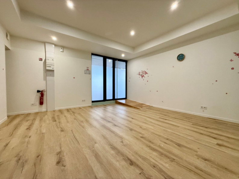 location Local commercial Auzeville-tolosane - Photo 1