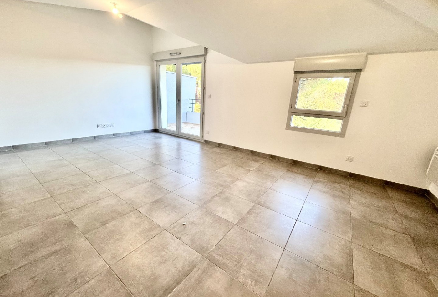 location Appartement Bruguieres - Photo 2