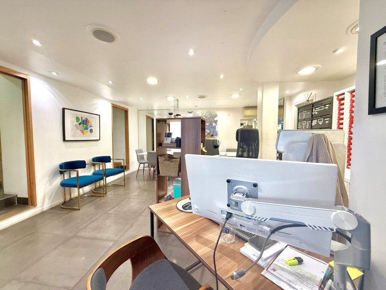 location Local commercial Toulouse - Photo 3