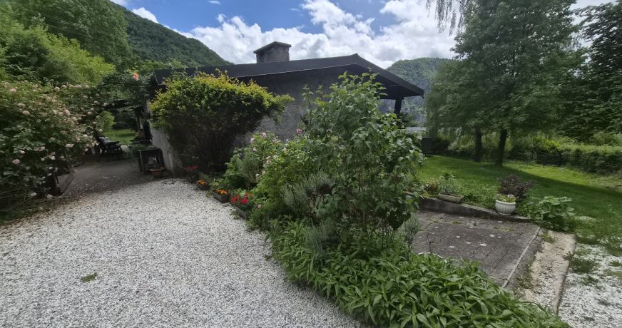 vente Maison Bezins Garraux