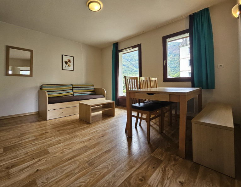 vente Appartement Bagneres De Luchon - Photo 2