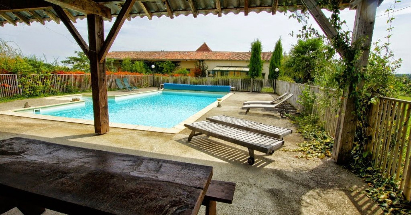 A vendre L'isle En Dodon 320071042 L'occitane immobilier