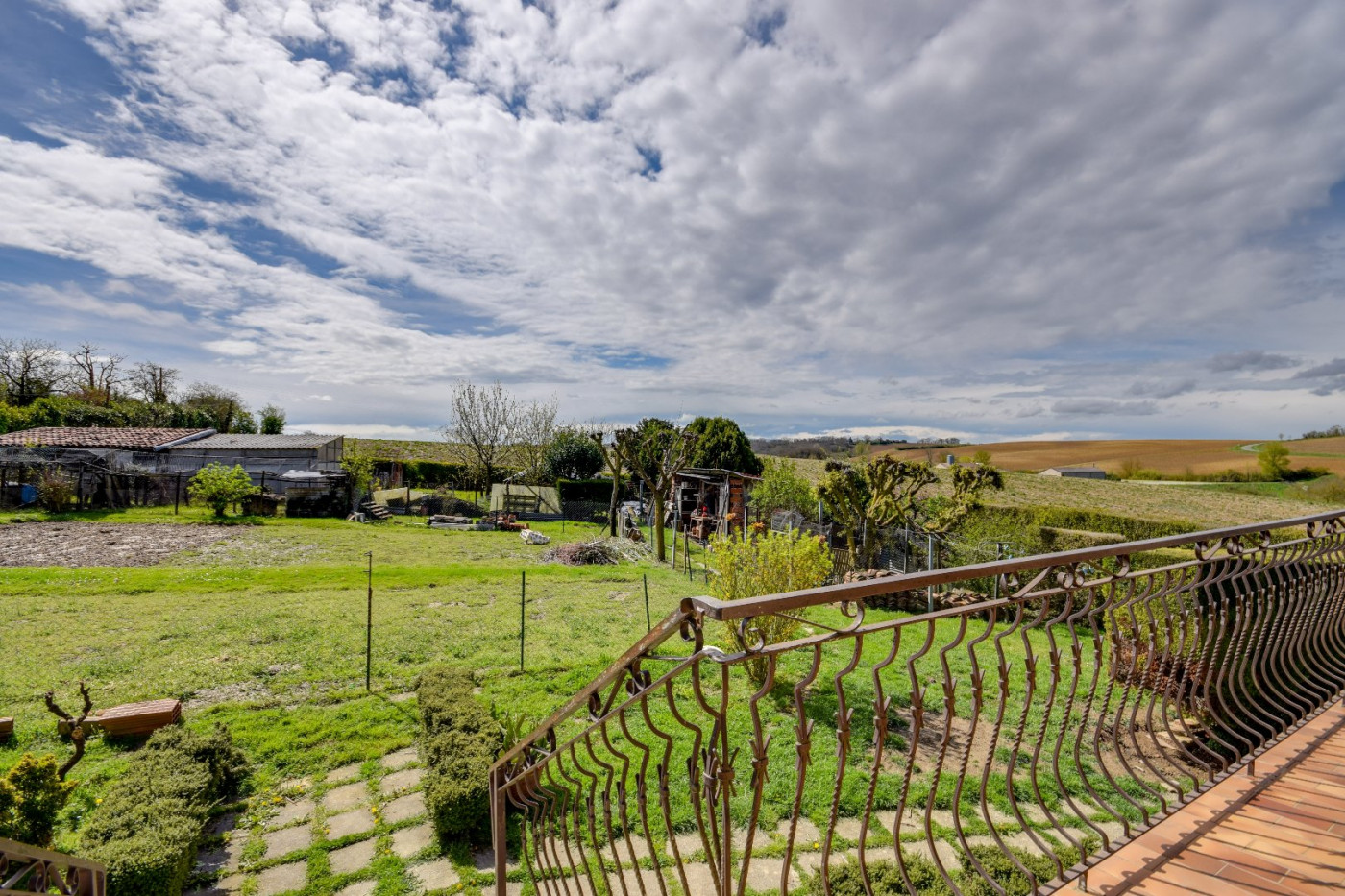 A vendre L'isle-jourdain 320071129 L'occitane immobilier