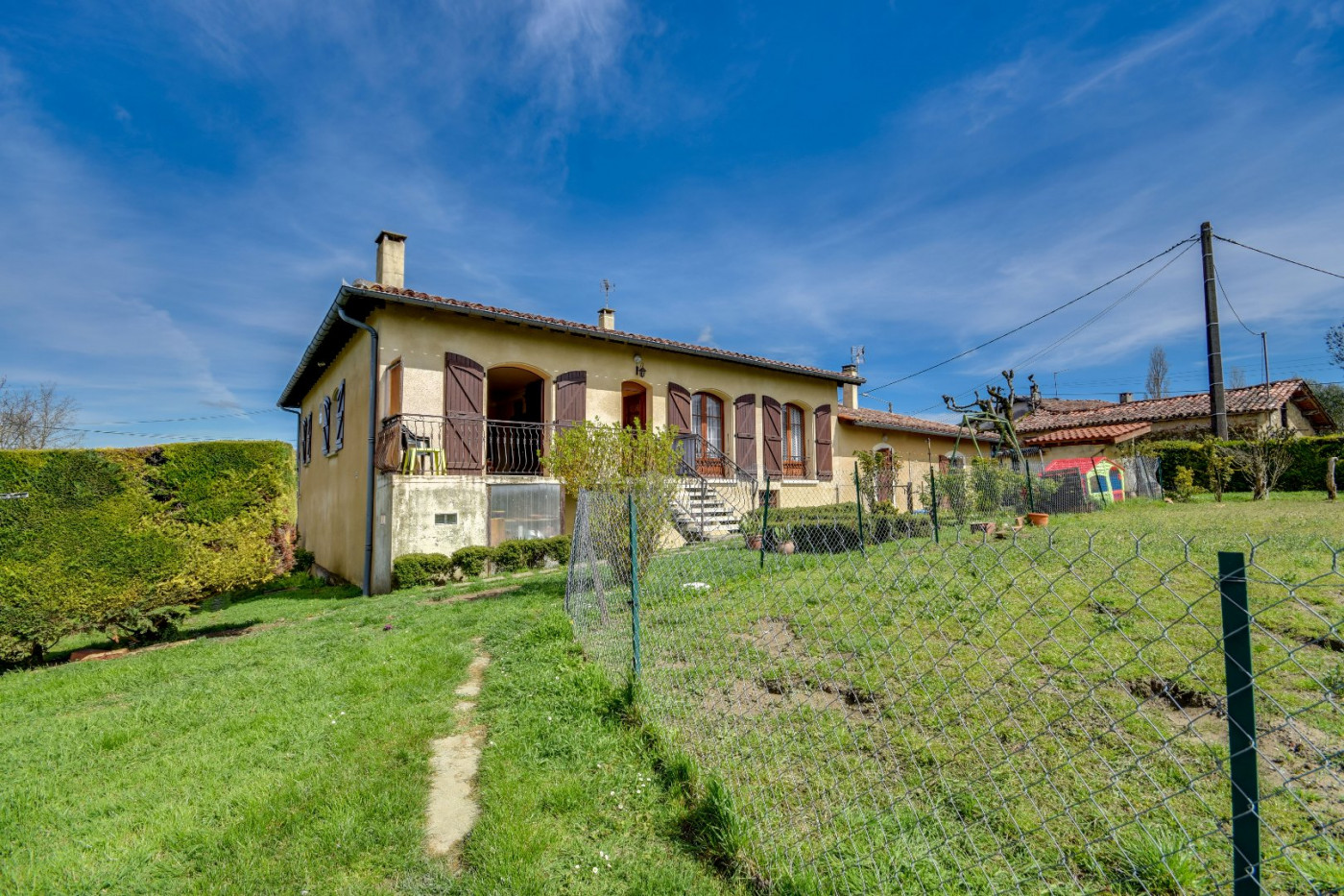 A vendre L'isle-jourdain 320071129 L'occitane immobilier