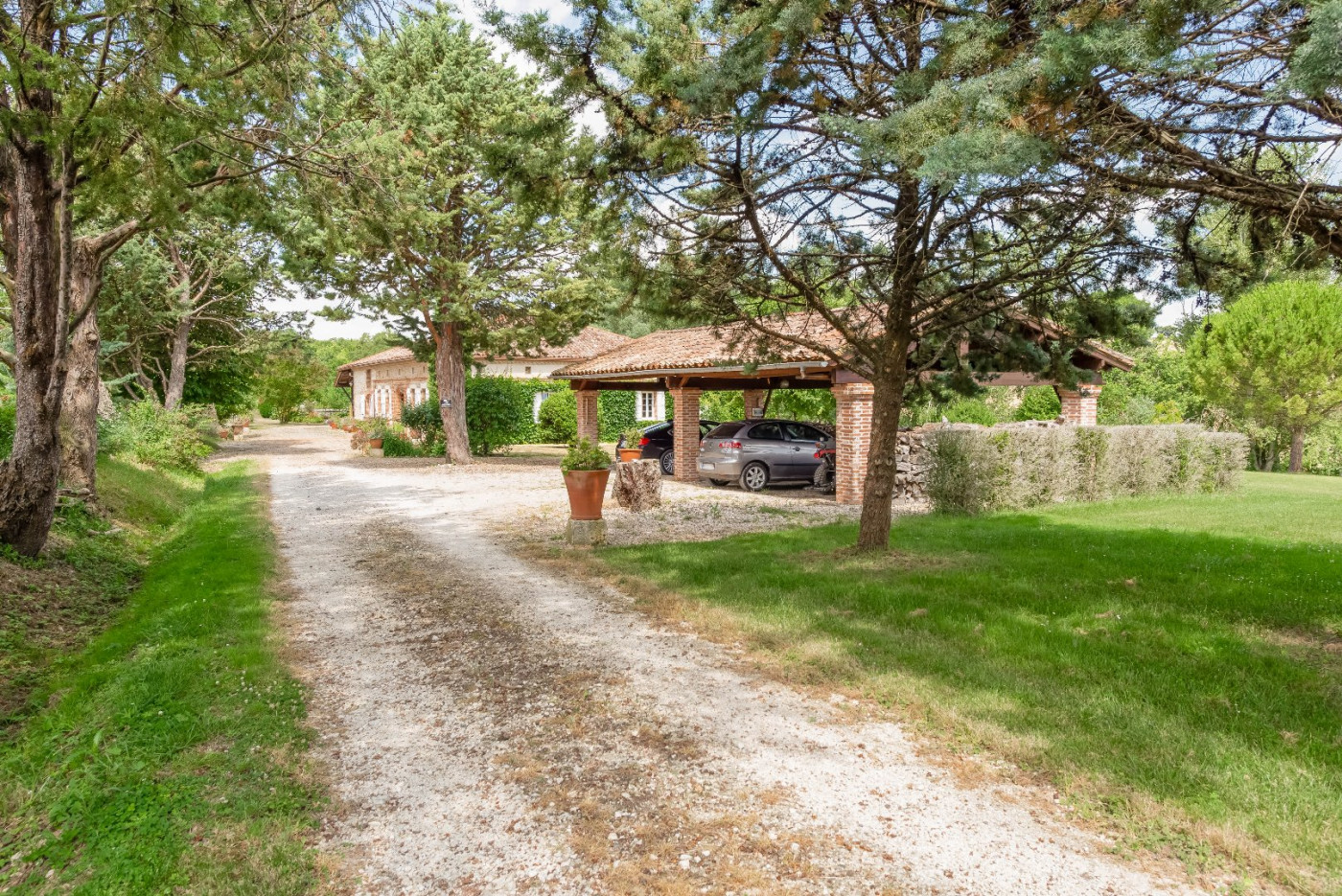 sale Maison de caractre L'isle-jourdain