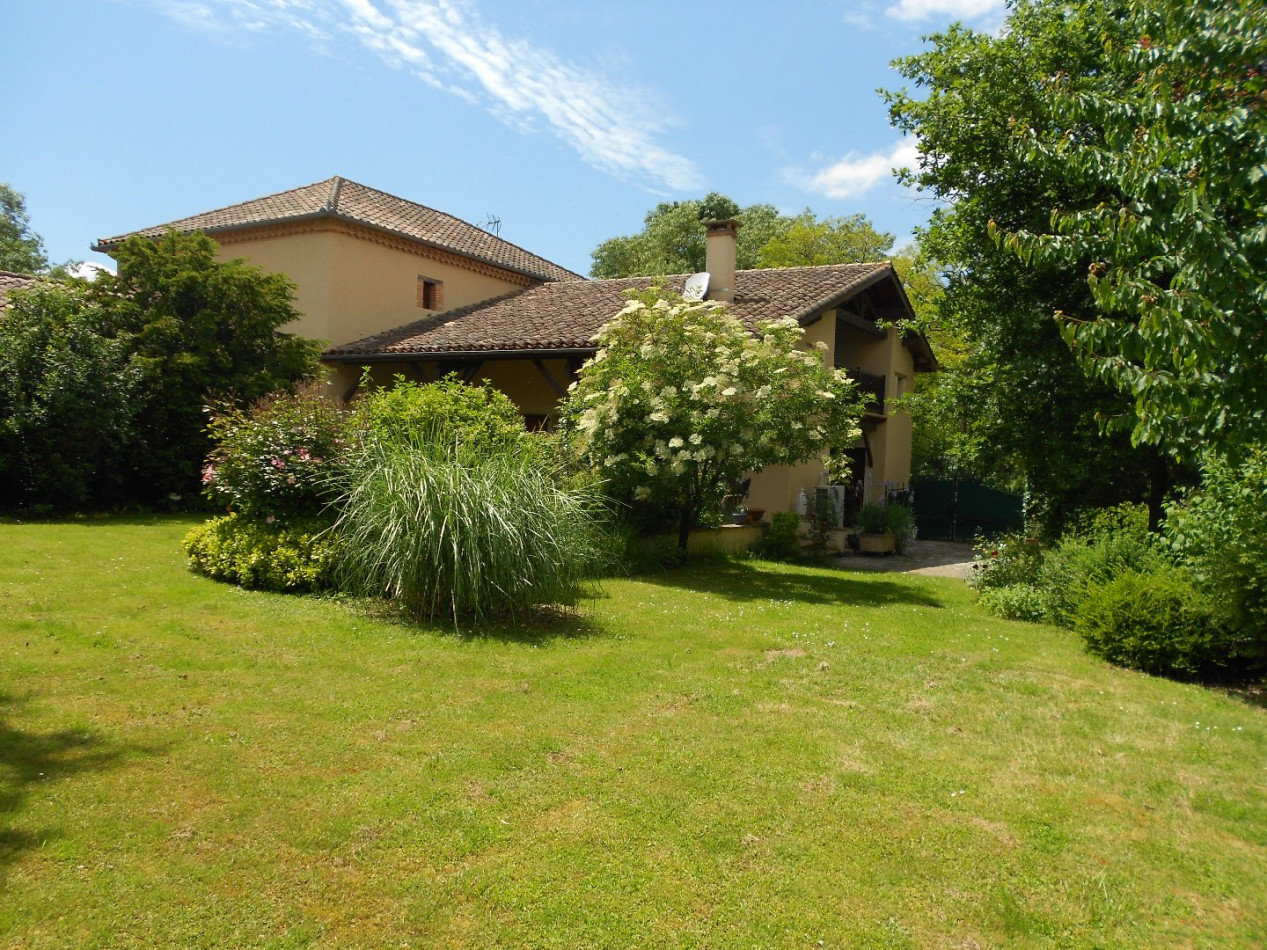 A vendre L'isle-jourdain 320071358 L'occitane immobilier