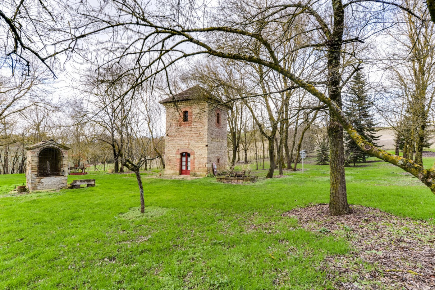 sale Maison de caractre L'isle-jourdain