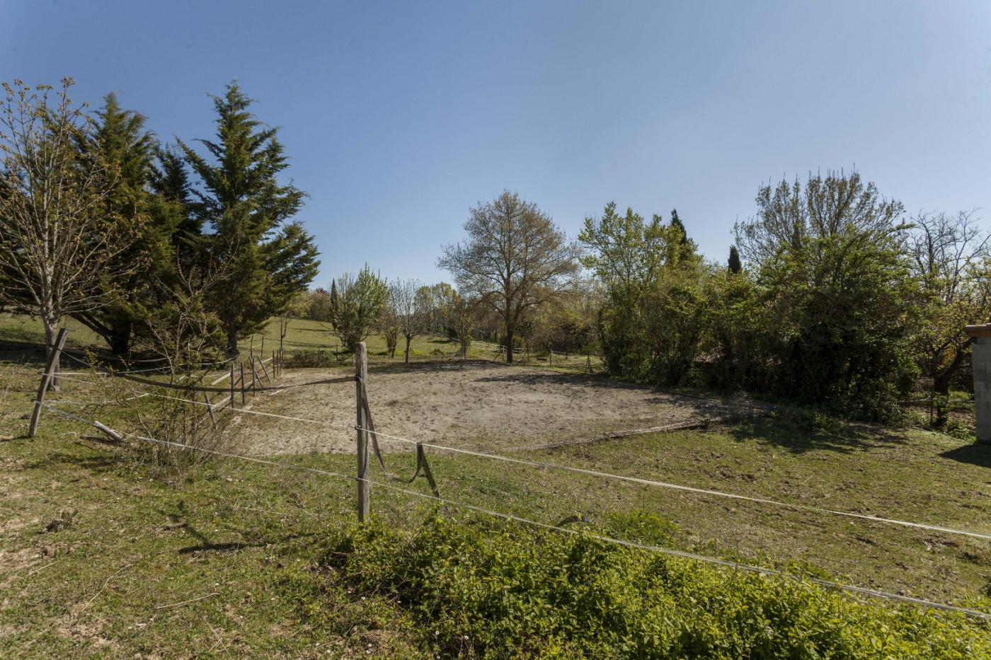 A vendre L'isle-jourdain 320071440 L'occitane immobilier