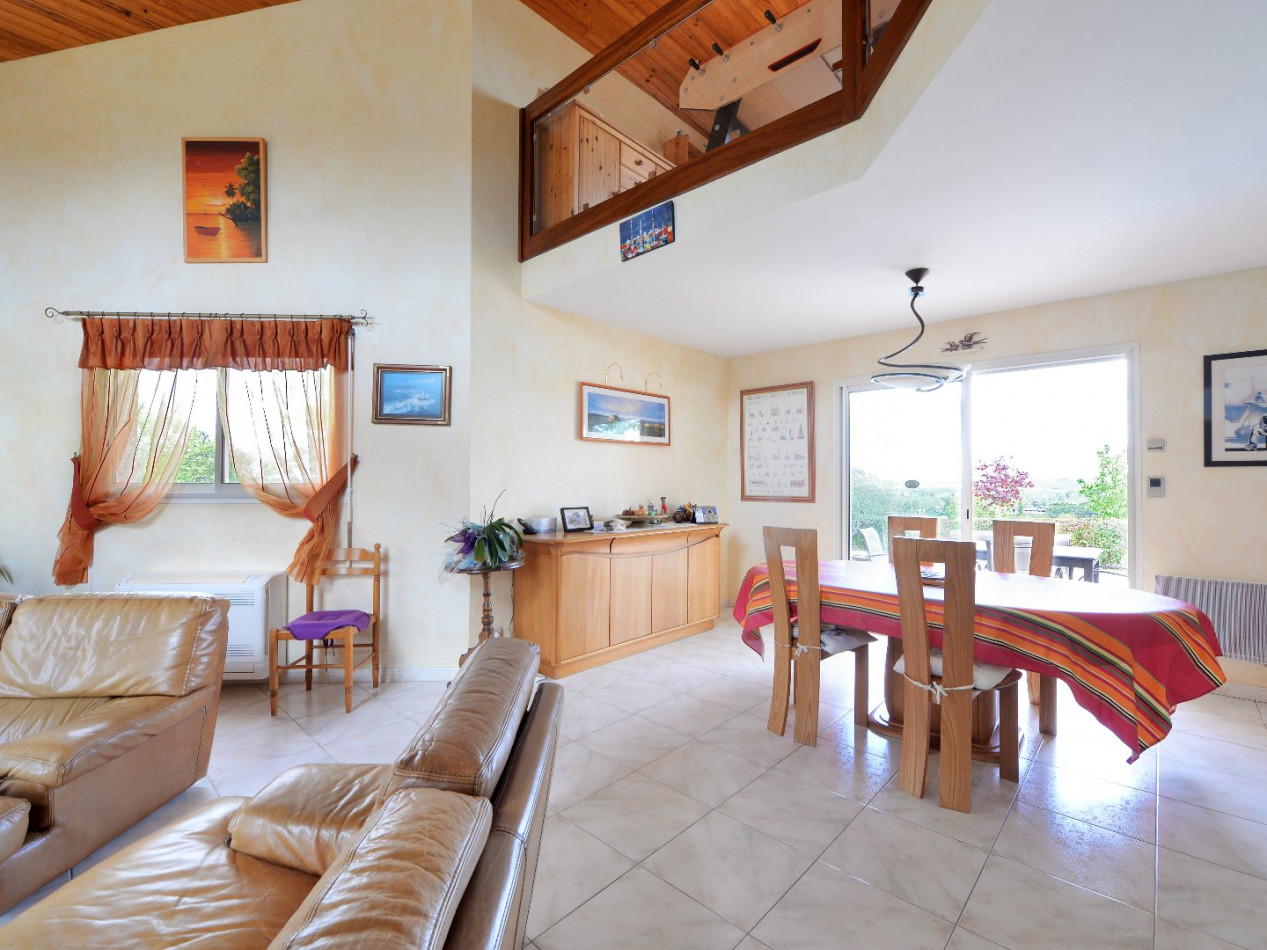 A vendre L'isle-jourdain 320071455 L'occitane immobilier