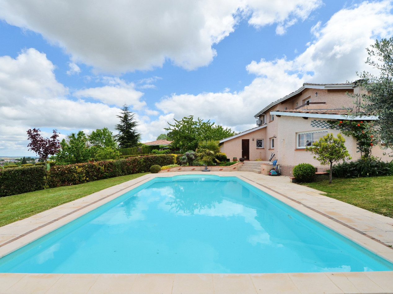 A vendre L'isle-jourdain 320071455 L'occitane immobilier