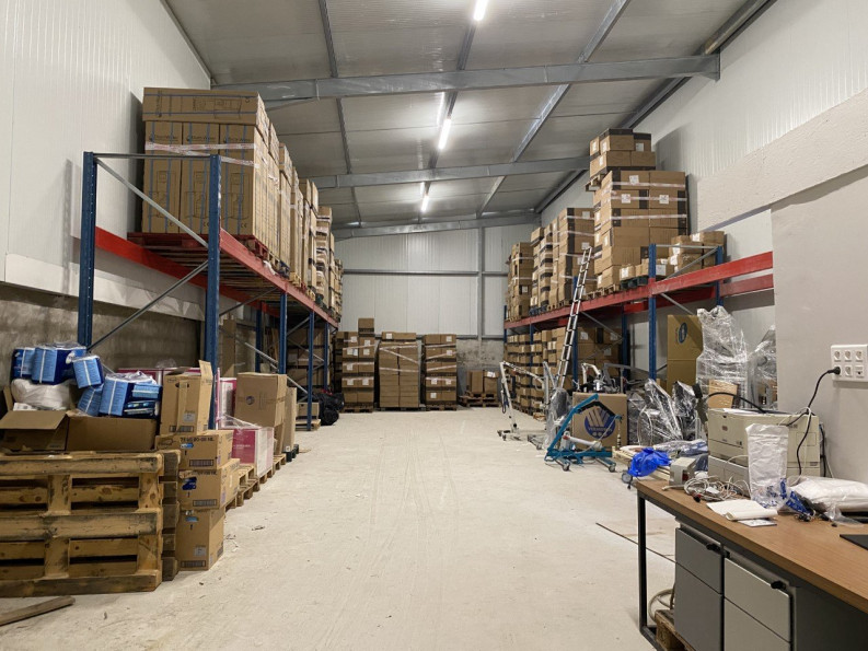 location Ateliers et bureaux L'isle-jourdain - Photo 6