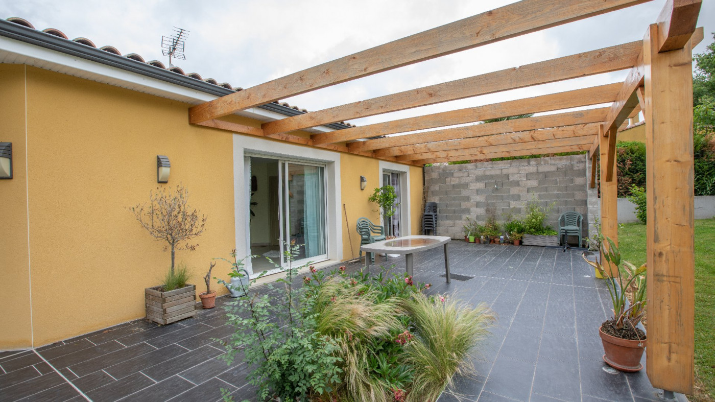 A vendre L'isle-jourdain 320071518 L'occitane immobilier