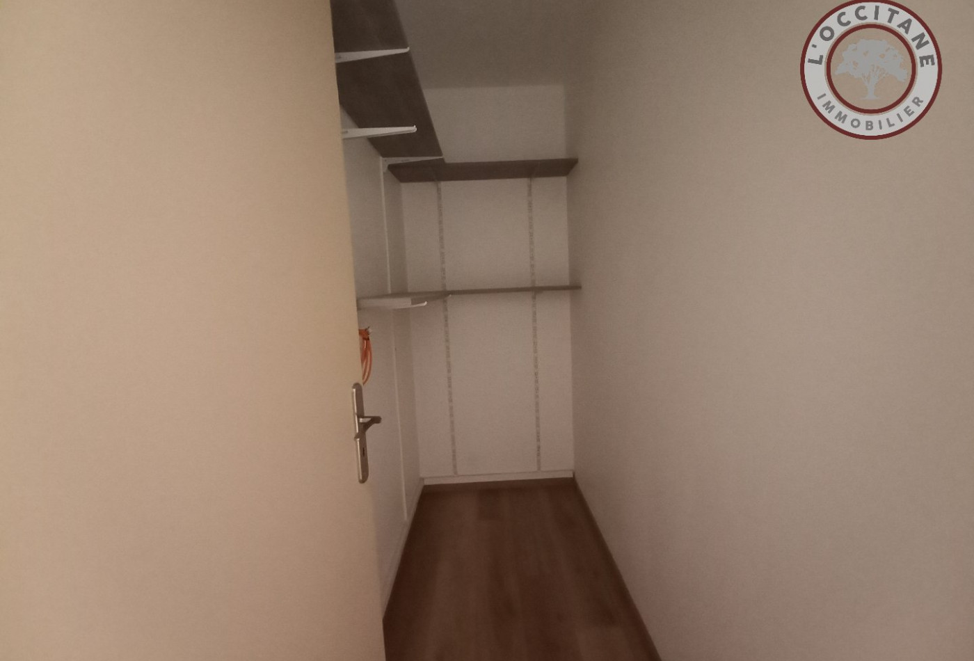 location Local commercial L'isle-jourdain - Photo 5