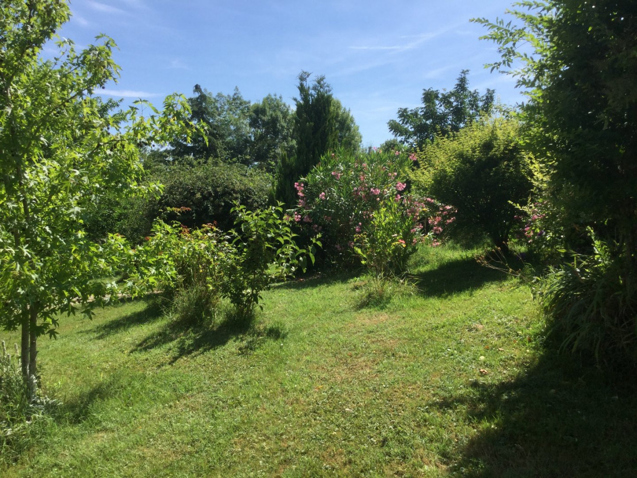 A vendre L'isle-jourdain 320071536 L'occitane immobilier
