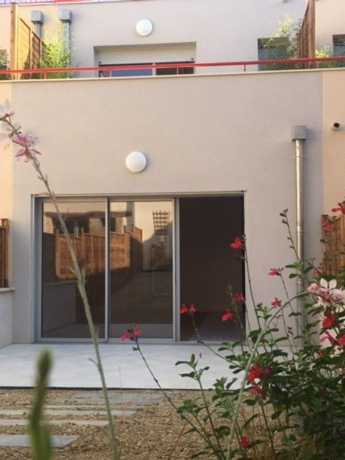 location Maison Cologne - Photo 1