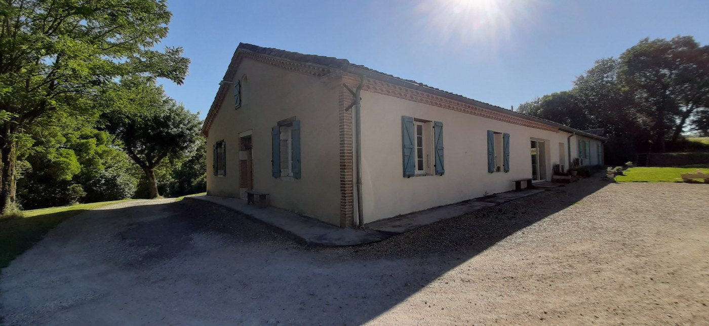 vente Maison de caractère L'isle-jourdain - Photo 2
