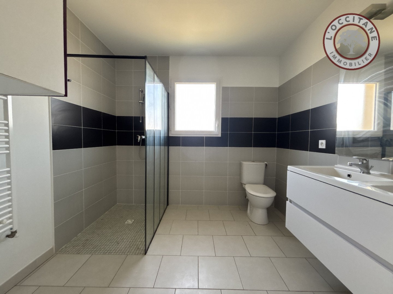 location Maison L'isle-jourdain - Photo 6