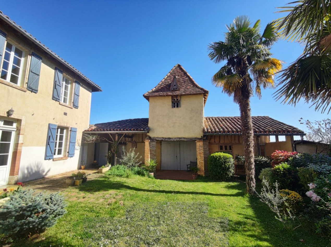 vente Maison de caractère L'isle-jourdain - Photo 3