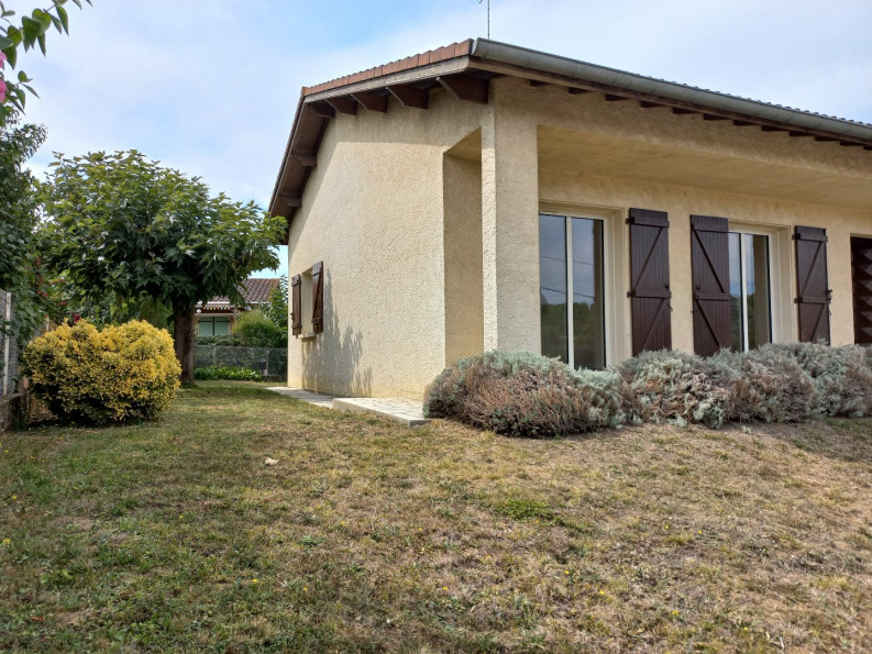 location Maison L'isle-jourdain - Photo 6