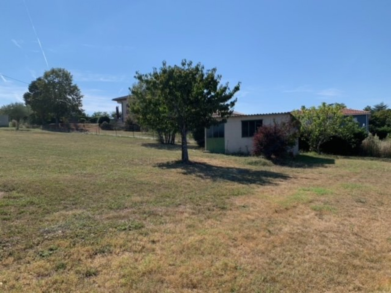 vente Terrain constructible L'isle-jourdain - Photo 2