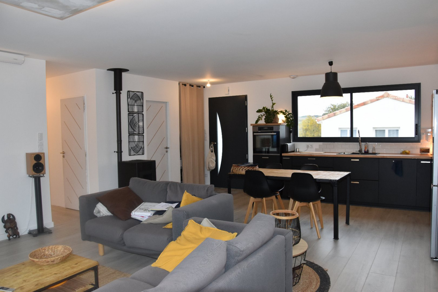 vente Maison L'isle-jourdain - Photo 3